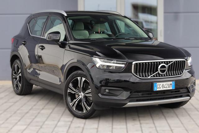 VOLVO XC40 T4 Recharge Plug-in Hybrid Inscription 