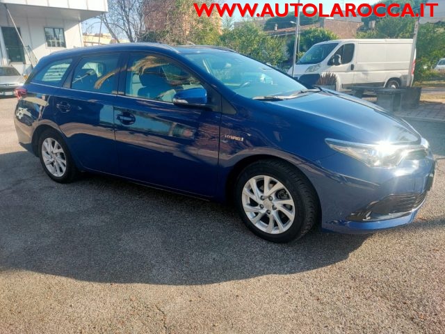 TOYOTA Auris Touring Sports 1.8 Hybrid Lounge Usato