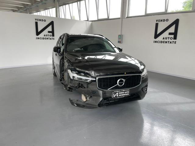 VOLVO XC60 2.0 B4 197CV AWD GEARTRONIC R-DESIGN 