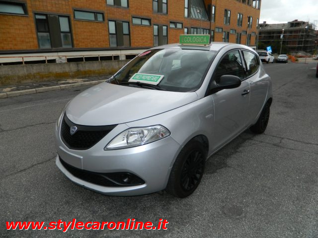 LANCIA Ypsilon 1.0 Hybrid 70CV 5POSTI- UNIPRO TAGLIANDATA 