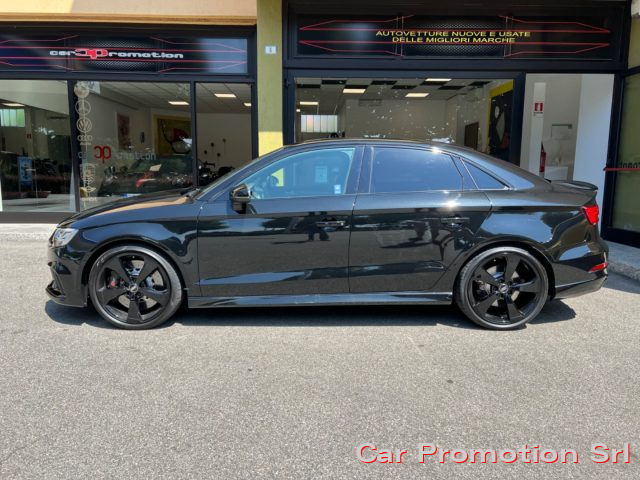 AUDI RS 3 Sedan 2.5 TFSI quattro S tronic 