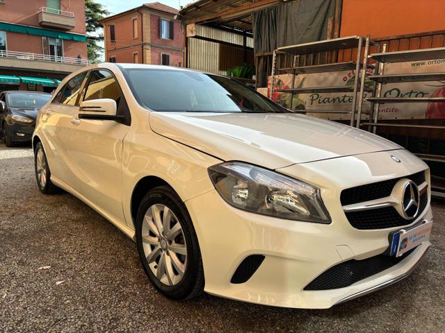 MERCEDES-BENZ A 180 d Sport 