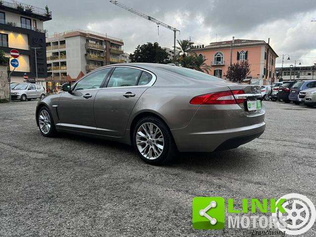 JAGUAR XF 2.2 D 190 CV 