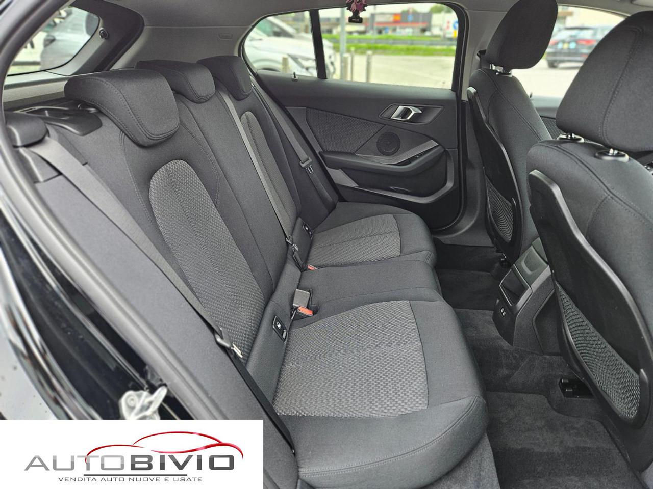 BMW 116 d 5p. Business Advantage - 27