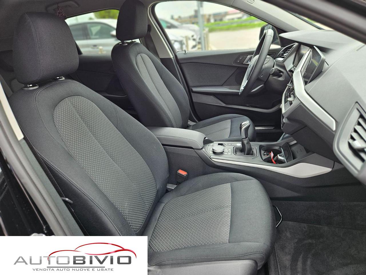 BMW 116 d 5p. Business Advantage - 28