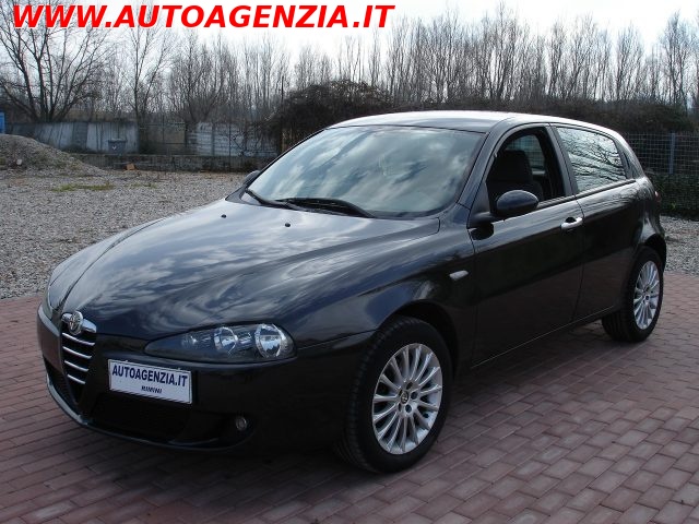 ALFA ROMEO 147 Nero metallizzato