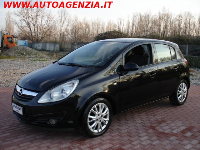 OPEL Corsa Nero metallizzato