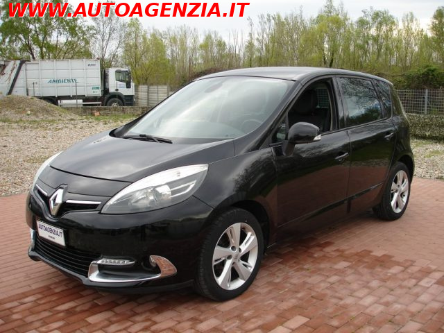 RENAULT Scenic Nero metallizzato