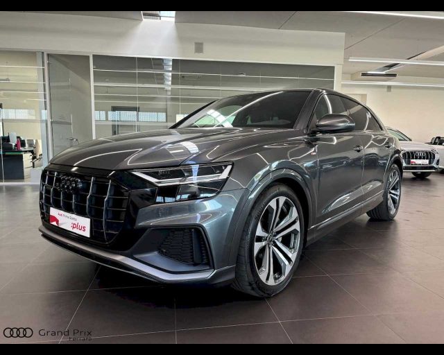 AUDI Q8 45 TDI quattro tiptronic Sport 