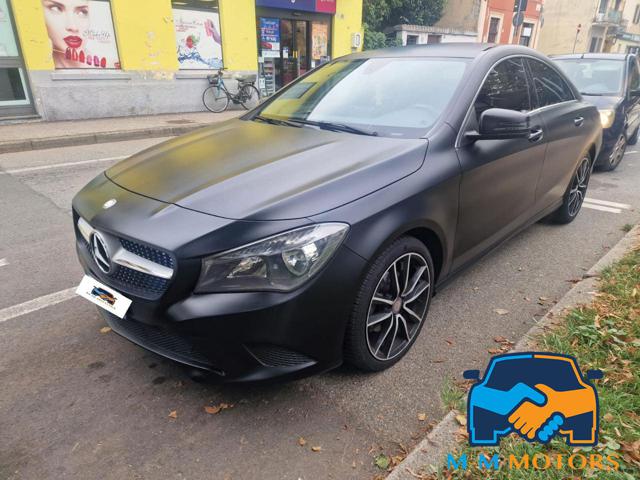 MERCEDES-BENZ CLA 180 Executive NERO OPACO 