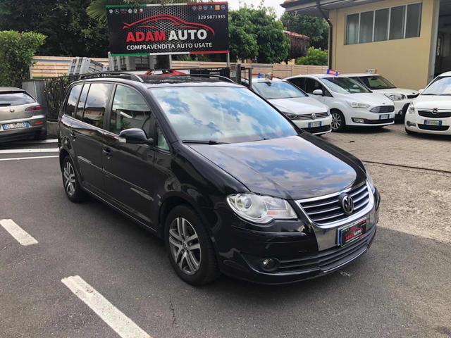 VOLKSWAGEN Touran 2.0 TDI DPF DSG Highline 