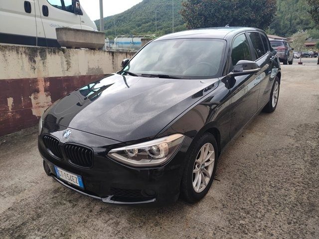 BMW 114 Nero perlato