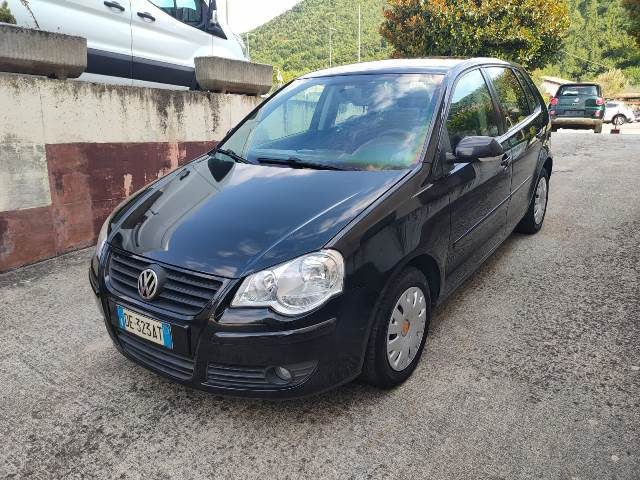 VOLKSWAGEN Polo Nero metallizzato