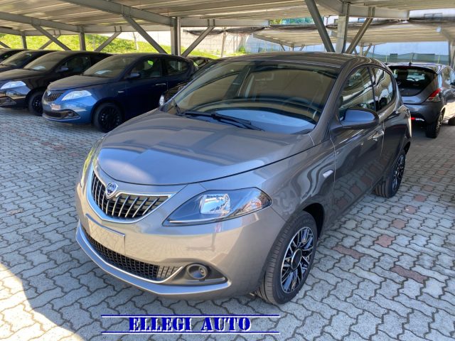 LANCIA Ypsilon GRIGIO PIETRA metallizzato