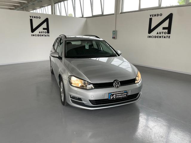 VOLKSWAGEN Golf Variant 1.6 TDI 110 CV DSG COMFORTLINE 