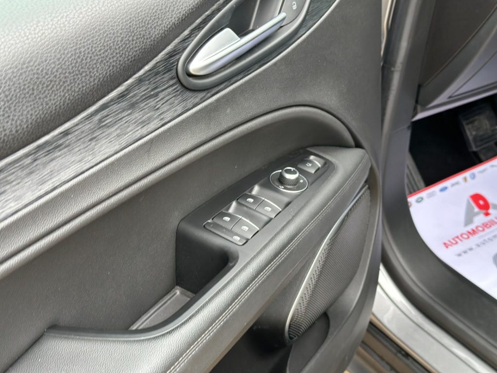 ALFA ROMEO Stelvio 2.2 TD 190cv AT8 Q4 MY20 (Navi/APP/Retro/LED) - 19