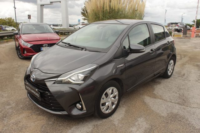 TOYOTA Yaris 1.5 Hybrid 5 porte Active 