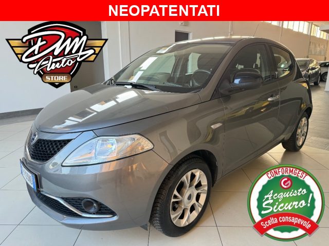 LANCIA Ypsilon 1.2 69 CV 5 porte Gold Usato