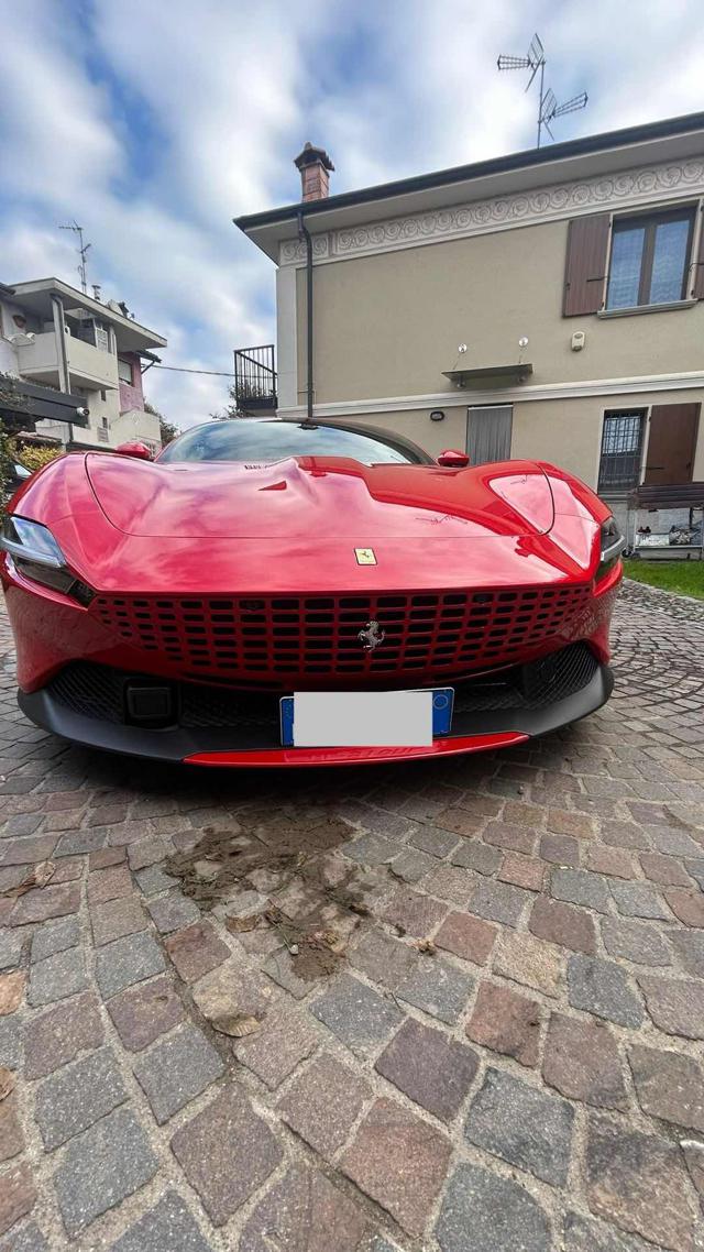 FERRARI Roma Roma 