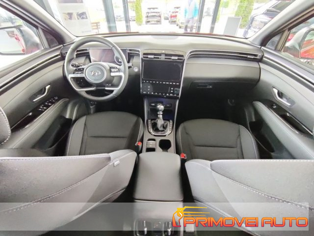 HYUNDAI Tucson Rosso pastello