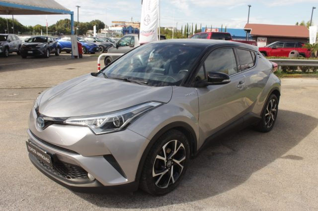 TOYOTA C-HR 1.8 Hybrid E-CVT Style 