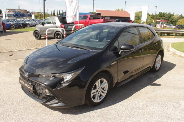 TOYOTA Corolla 1.8 Hybrid Active 