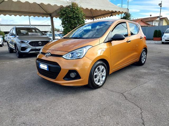 HYUNDAI i10 Bronzo metallizzato