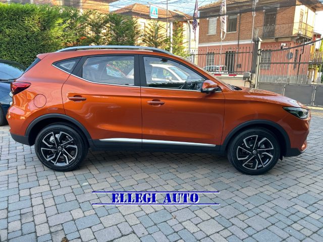 MG ZS ARANCIO PAPRIKA metallizzato