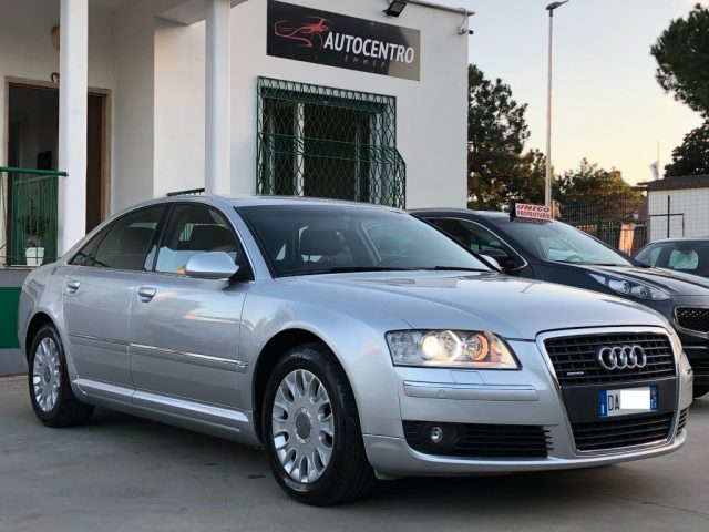 AUDI A8 3.0 V6 TDI quattro tiptronic 