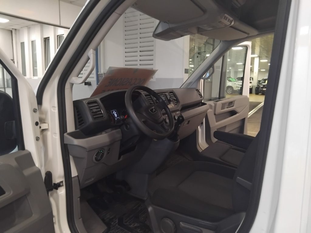 MAN TGE 2.0 TDI 3,5 T L1H2 FWD 6MT L.D. - 10