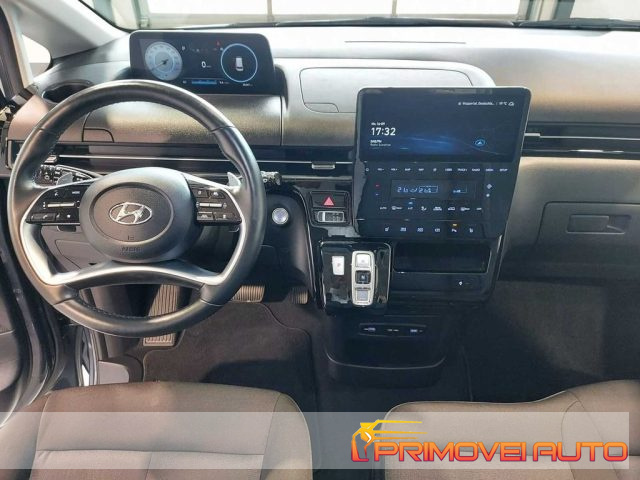 HYUNDAI Staria 2.2 AT  CRDi Trend 9 