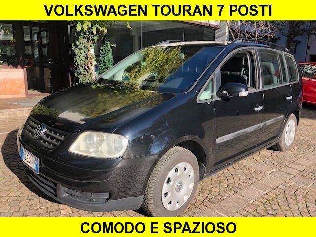 VOLKSWAGEN Touran Nero pastello