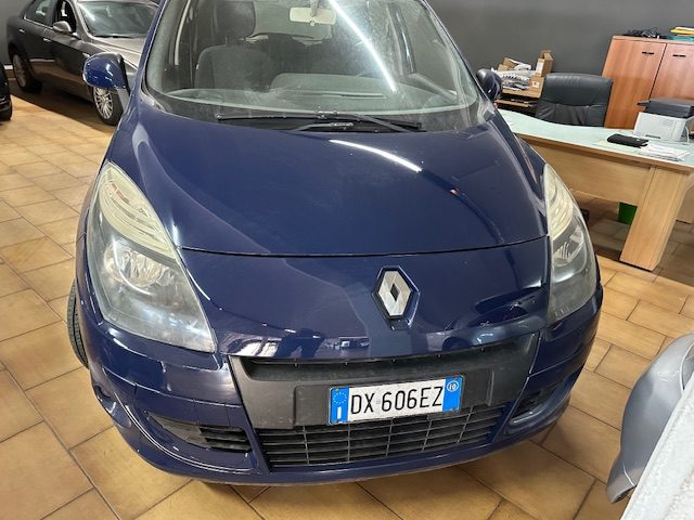 RENAULT Scenic 1.5 dCi 110CV Confort 