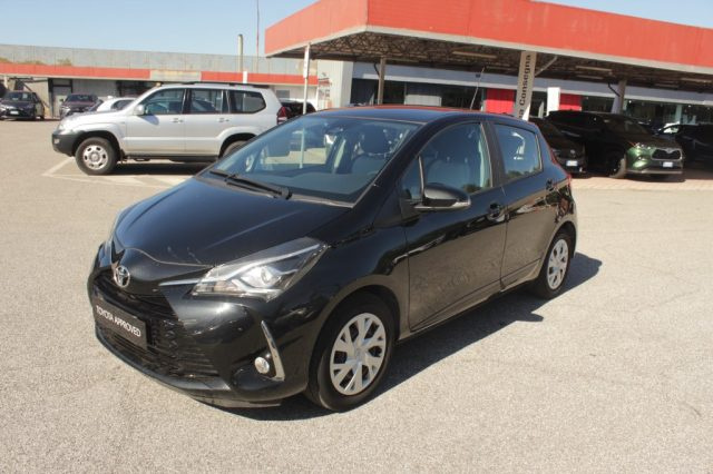 TOYOTA Yaris 1.5 Hybrid 5 porte Active 