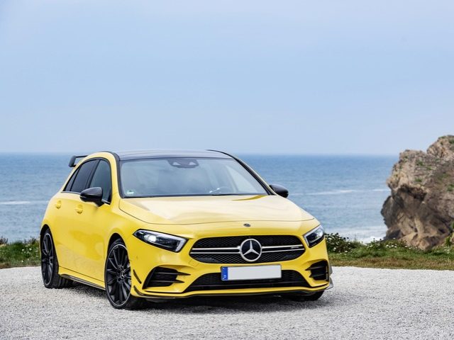 MERCEDES-BENZ A 45 S AMG A 45 AMG 4Matic+ 