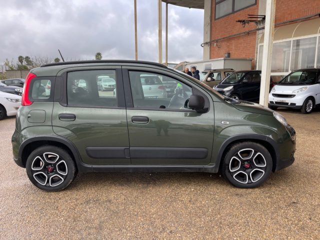 FIAT Panda 1.0 citylife Hybrid 