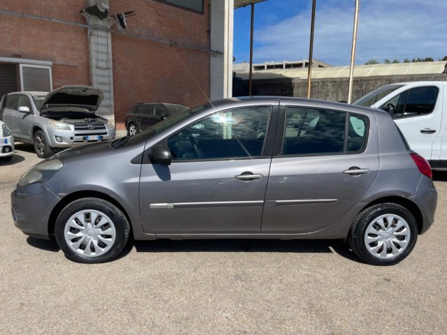 RENAULT Clio 1.2 16V 5 porte 