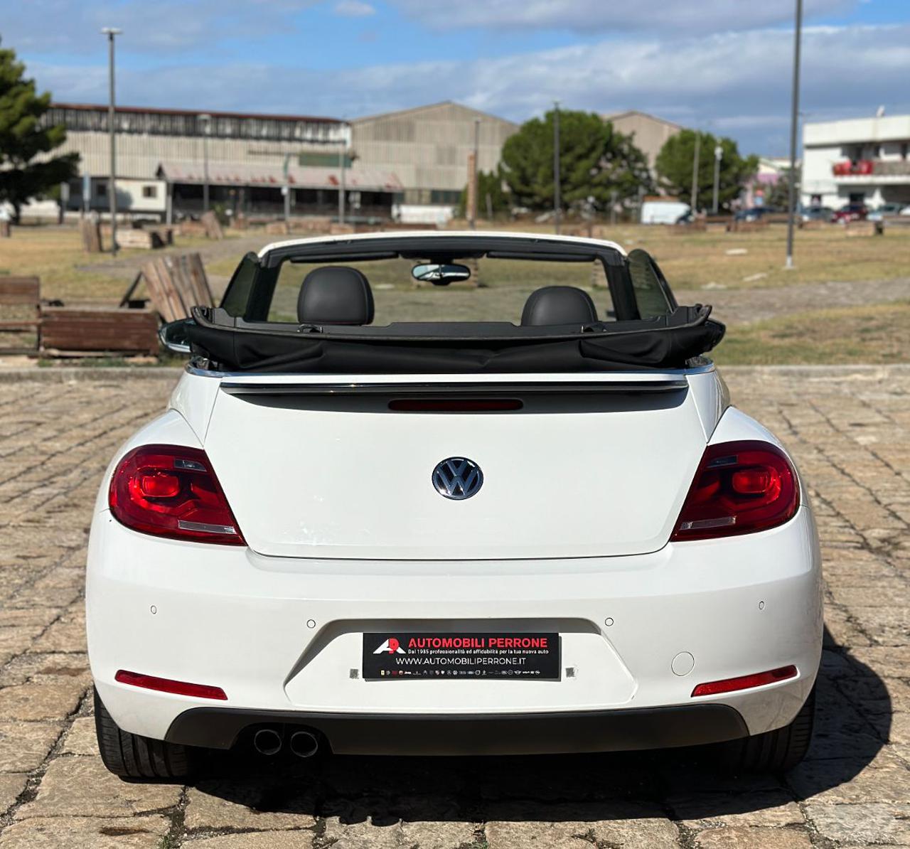 VOLKSWAGEN Maggiolino Cabrio 1.4 TSI DSG Sport 60s (Fender/LED/Auto) - 23