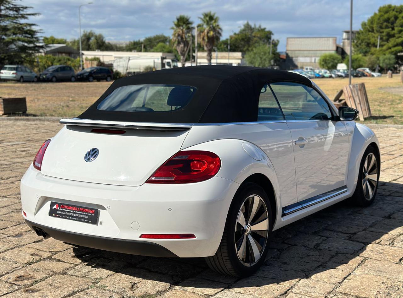 VOLKSWAGEN Maggiolino Cabrio 1.4 TSI DSG Sport 60s (Fender/LED/Auto) - 26