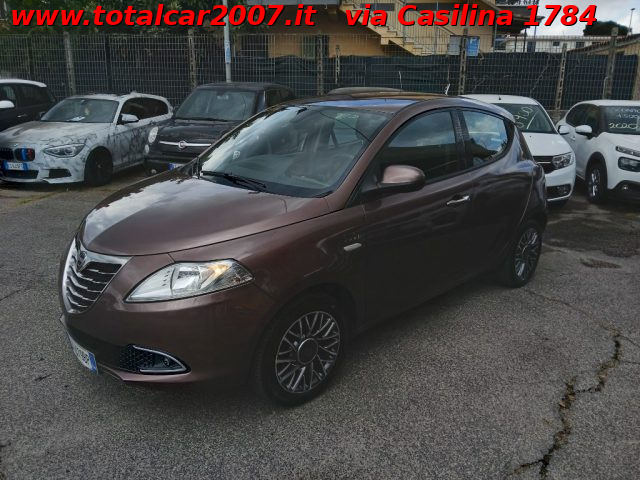 LANCIA Ypsilon 1.2 69 CV 5 porte Platinum 