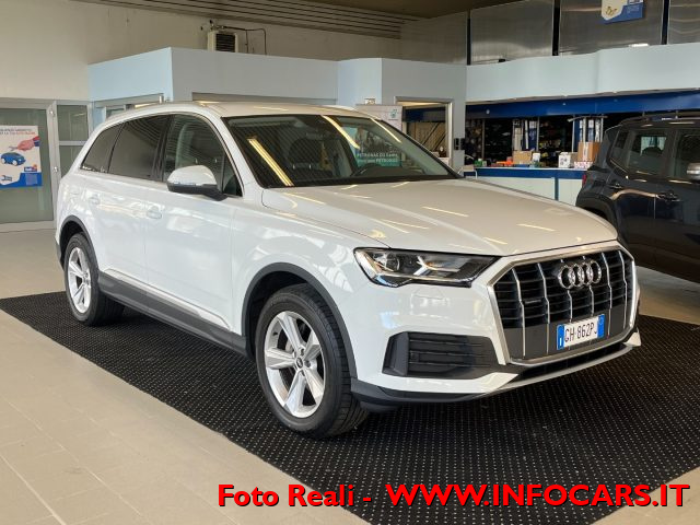 AUDI Q7 Bianco pastello