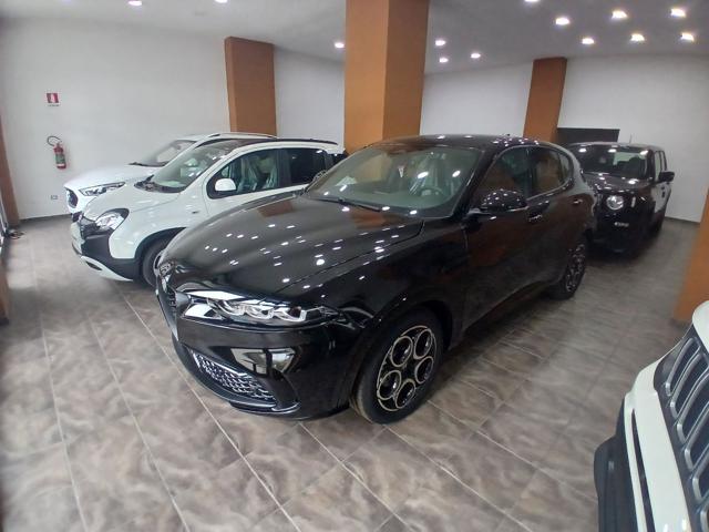 ALFA ROMEO Tonale Nero pastello