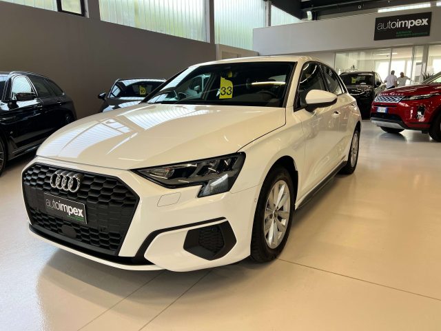 AUDI A3 Bianco pastello