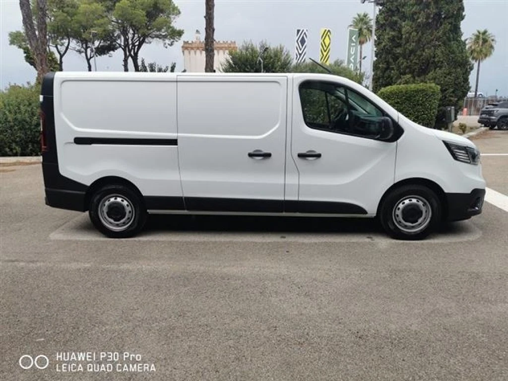 RENAULT Trafic T30 2.0 dci 150cv energy L2H1 Start - 9