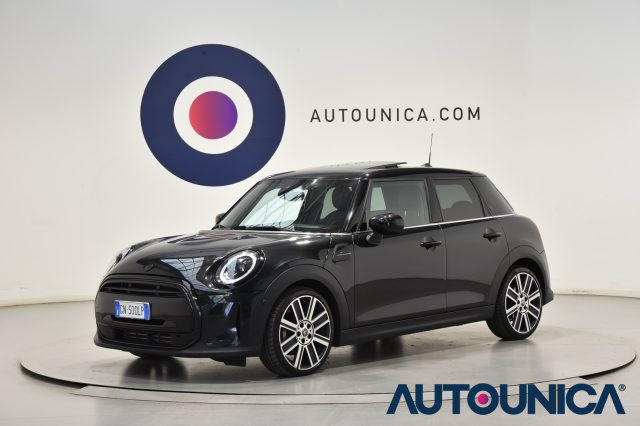 MINI Cooper 1.5 5 PORTE YOURS AUTOMATICA NAVI LED 