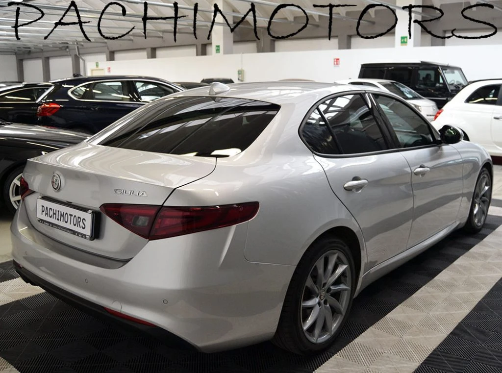 ALFA ROMEO Giulia 2.2 Turbodiesel 160 CV AT8 Rosso Edizione PROMO - 17