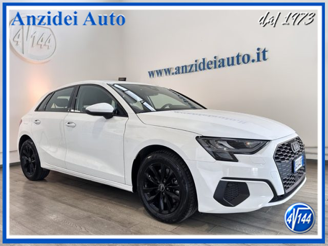 AUDI A3 Bianco pastello