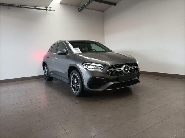 MERCEDES-BENZ GLA 250 e Plug-in hybrid Automatic Premium ACC 