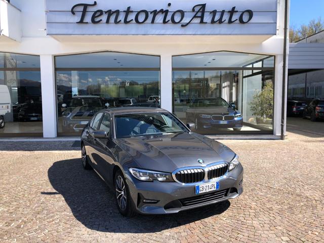 BMW 320 Grigio scuro metallizzato