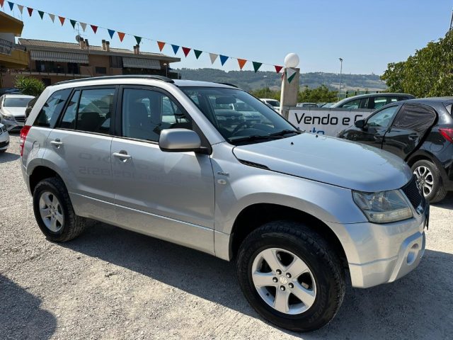 SUZUKI Grand Vitara 1.9 DDiS 5 porte Executive 